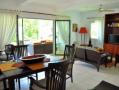 All apartments of the Hanneman Residence in Seychelles are self-catering. They feature open-plan kitchen fully equiped with he most modern and brand new machinary. You will enjoy preparing the delicious fish and discover vegetable and tropical fruits bought at the lively market of Victoria, 5 km away.